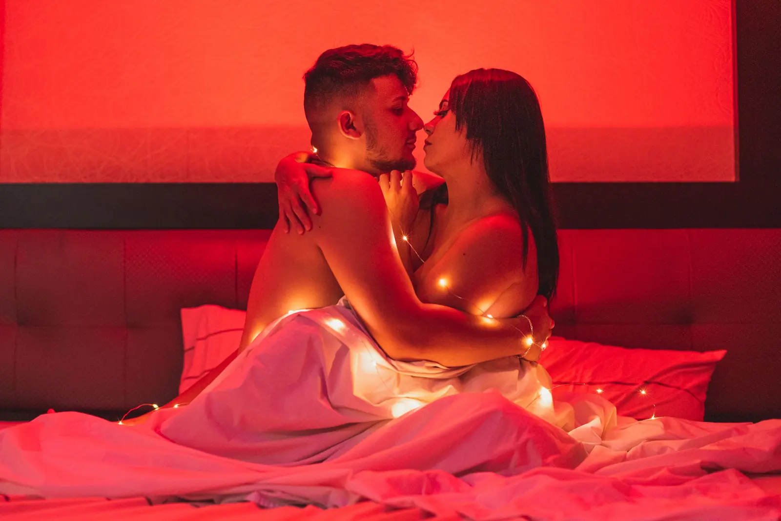 Illustrative stock image for the London swinger dating guide